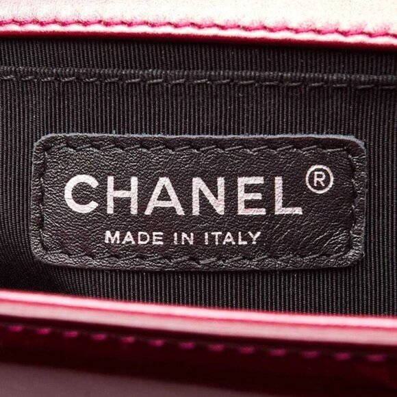 Chanel Pink Quilted Patent Leather Small Boy Bag - Picture 8 of 10